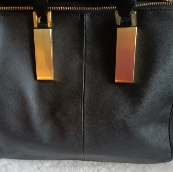 Calvin Klein Tote - Picture 4 of 7